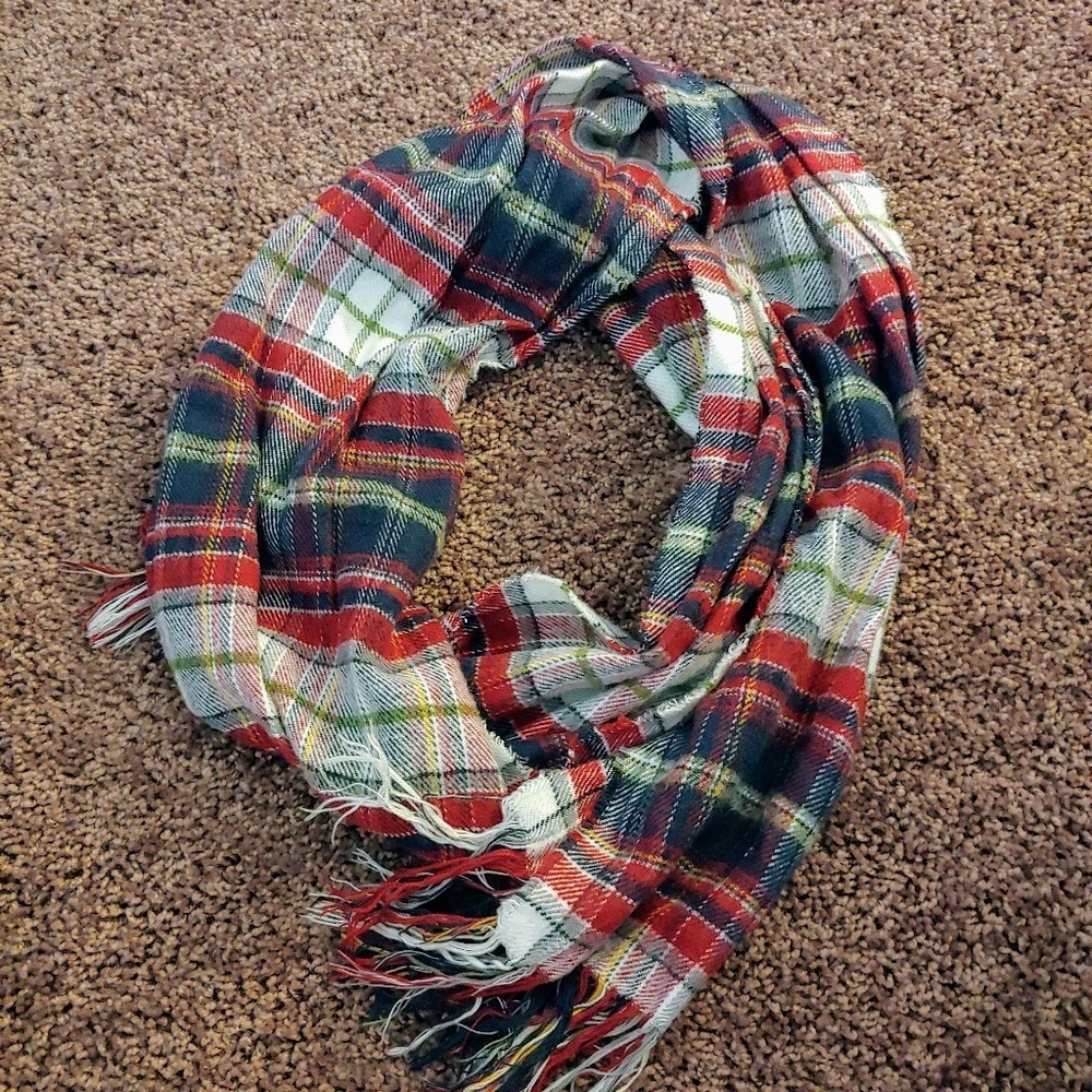 Red navy&white oblong semi sheer scarf